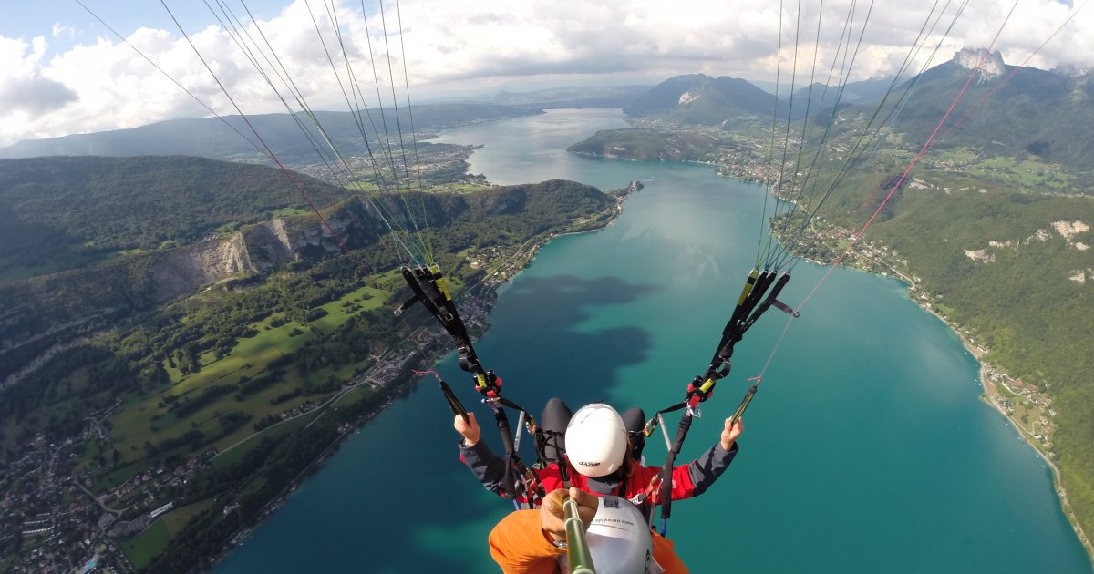 Baptême de l'air en parapente avec photos et vidéos à Annecy