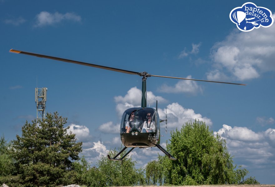 Baptême de l'air en Hélicoptère : Survolez les plus beaux lieux